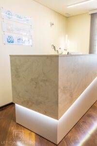 Recepção Casa Lótus, leve e acolhedora - Letícia Beraldo Arquitetura e Interiores | Neuroarquitetura, Bem-estar e Saúde